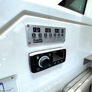 Boat image 17