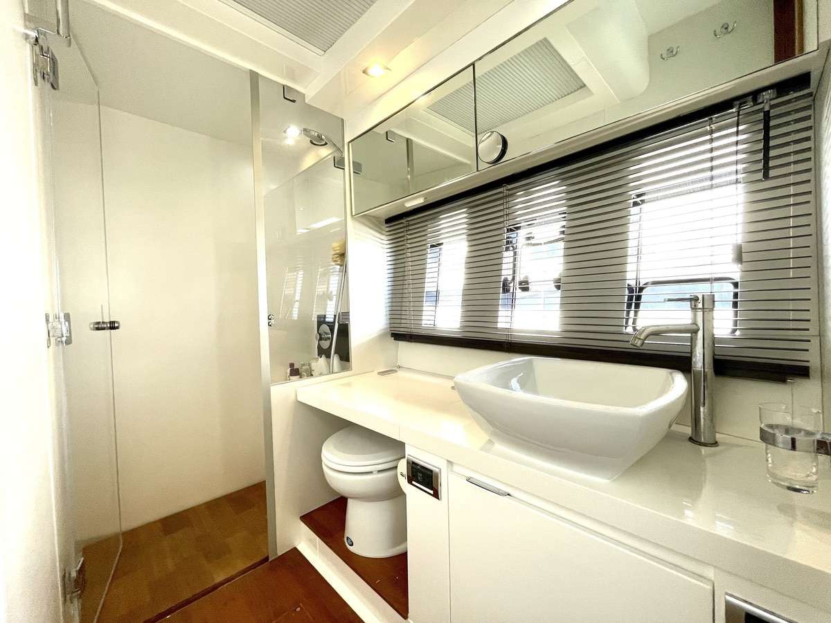 Fairline 50