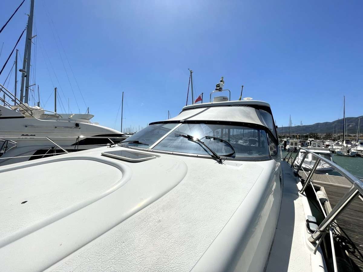 Sealine 42