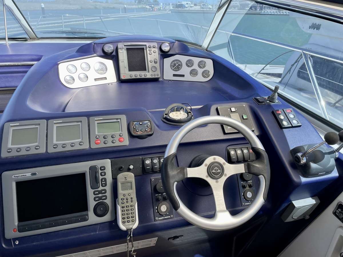 Sealine 42