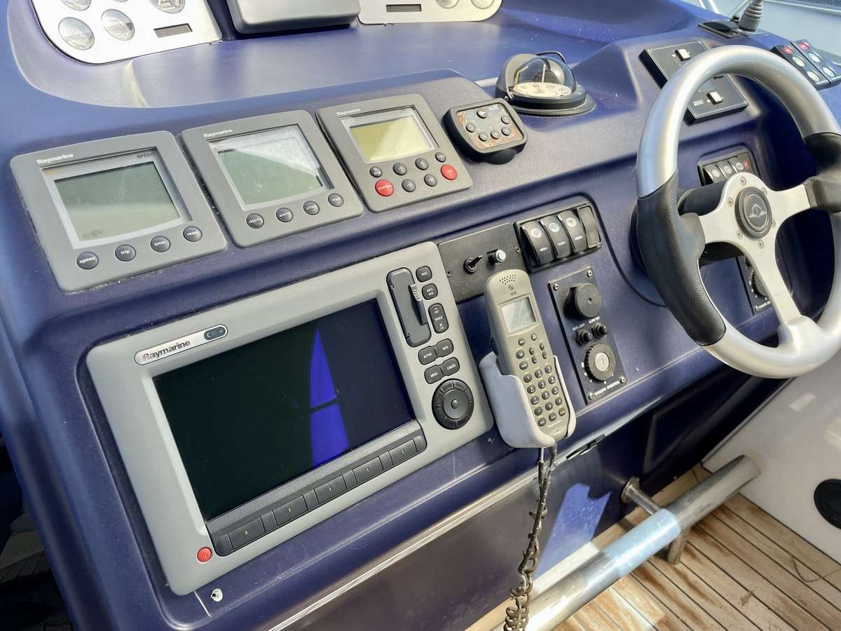 Sealine 42