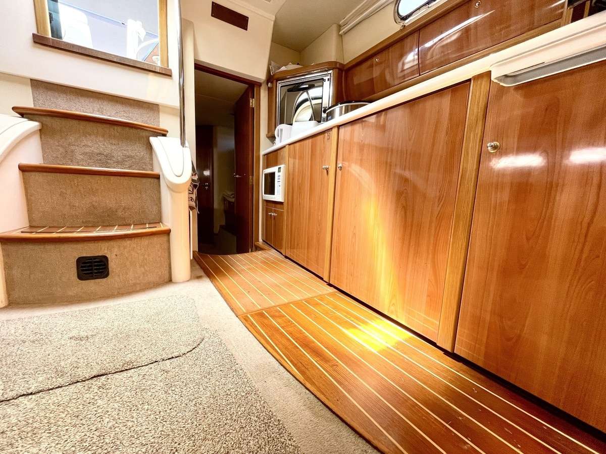 Sealine 42
