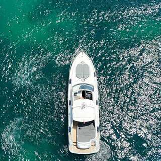 Boat image 9