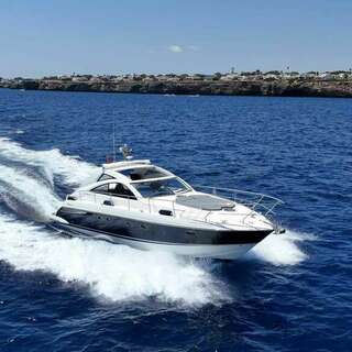 Boat image 1