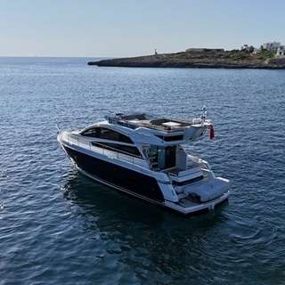 Boat image 12