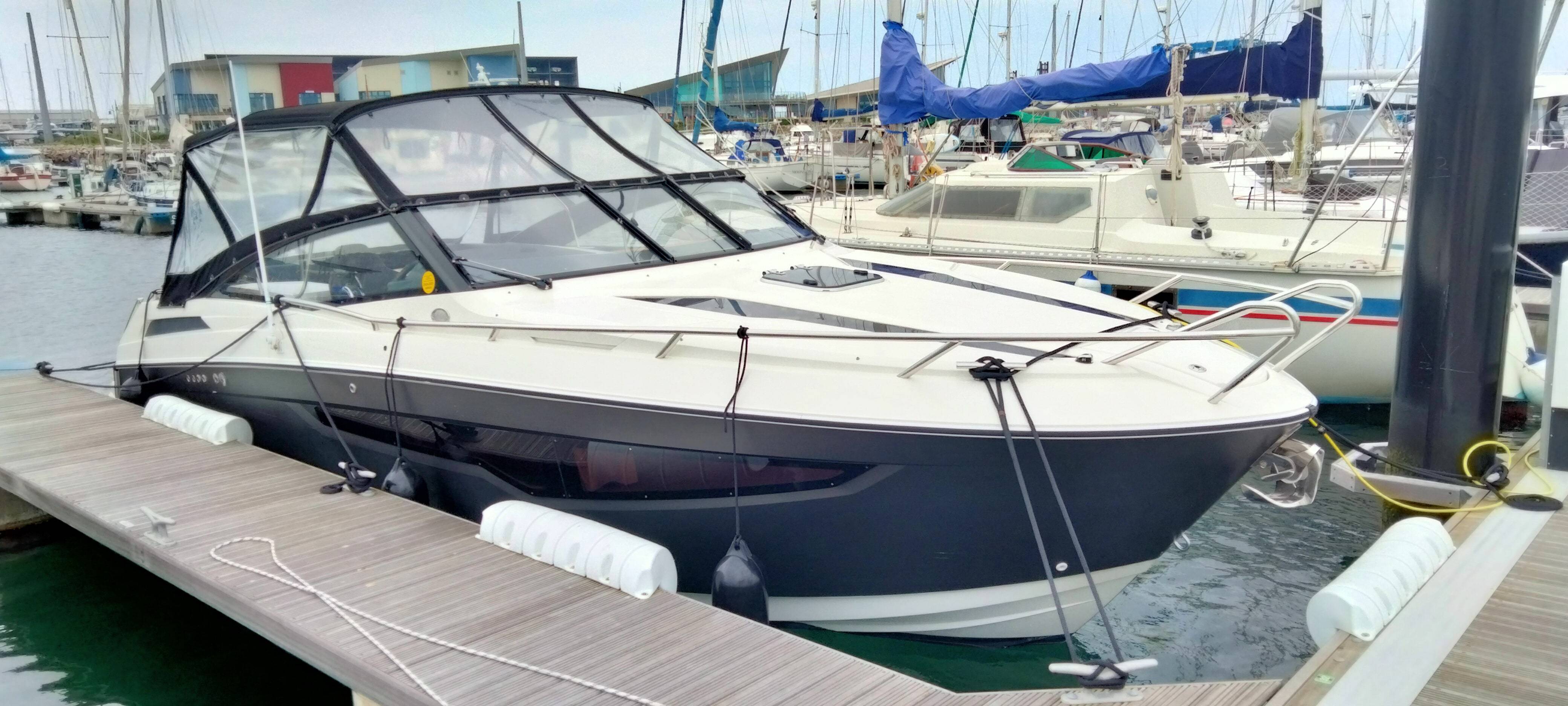2020 Parker 850 Voyager fitted with a single Mercury 300hp V8 Outboard with only 112 hours use - Supplied by us new.....
Fitted extras include | Twin steeped TSI infusion hull technology | Premium Simrad pack 12' - (NSS12 EVO3, RS35 VHF, Fusion RA70 + 2 Speakers) | Essential pack 850V - (Horn, Fridge 30L, Fresh water shower, Separate sea toilet electric with shower, Curtain pack) | Premium pack 850V - (Canopy, Bow thruster, Anchor winch, Second battery) | Sunpad bow cushion | Left wiper | Vendeck cockpit | Trim Tabs | Hot water installation | Shore Power | Tonneau cover | Wallas diesel hob &amp; Webasto diesel heating.....