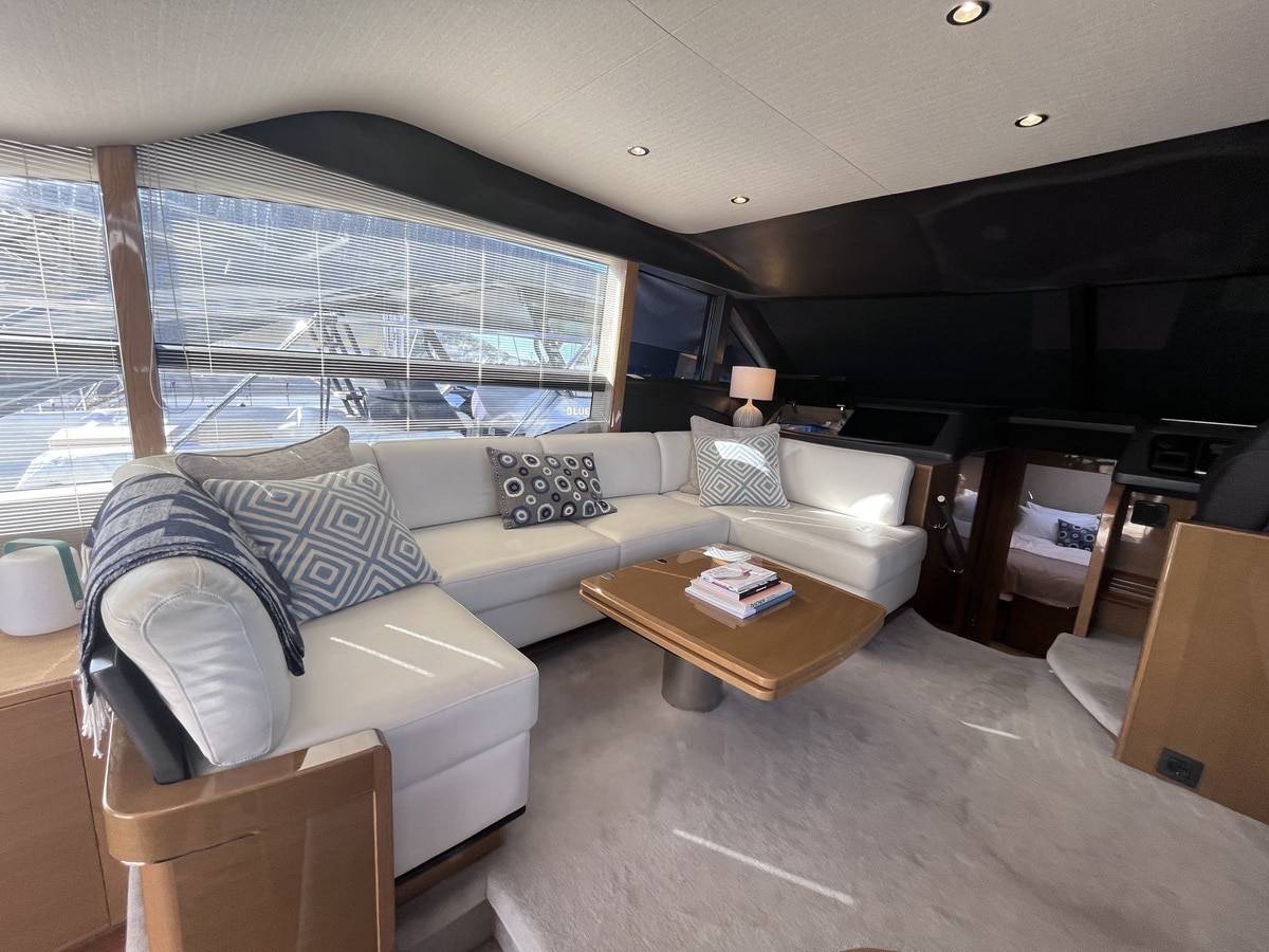 Princess 52 with Seakeeper gyro