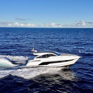 Boat image 12
