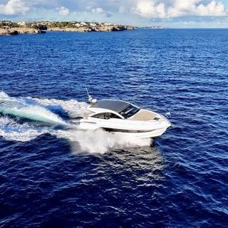 Boat image 3