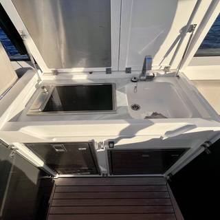 Boat image 19