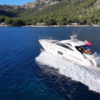 Boat image 3