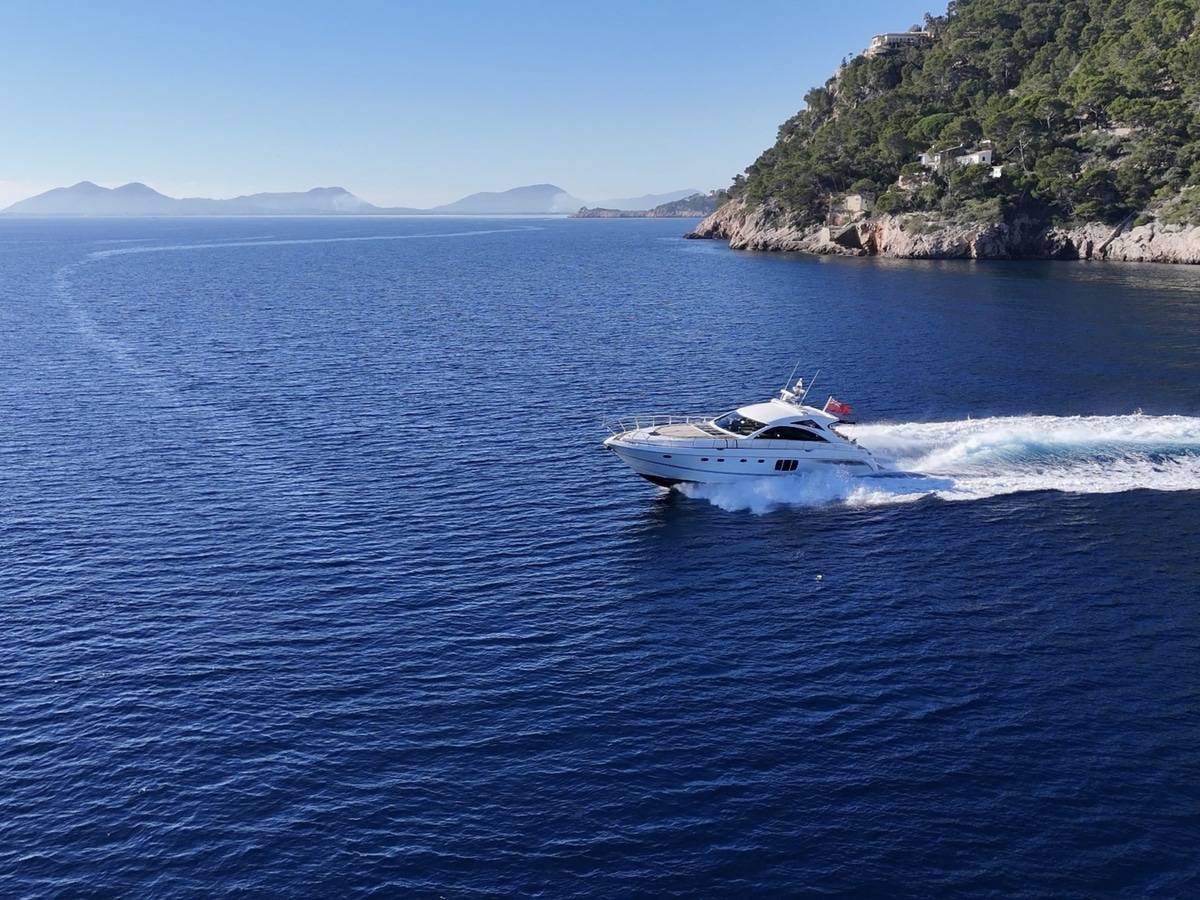 Fairline Targa 64