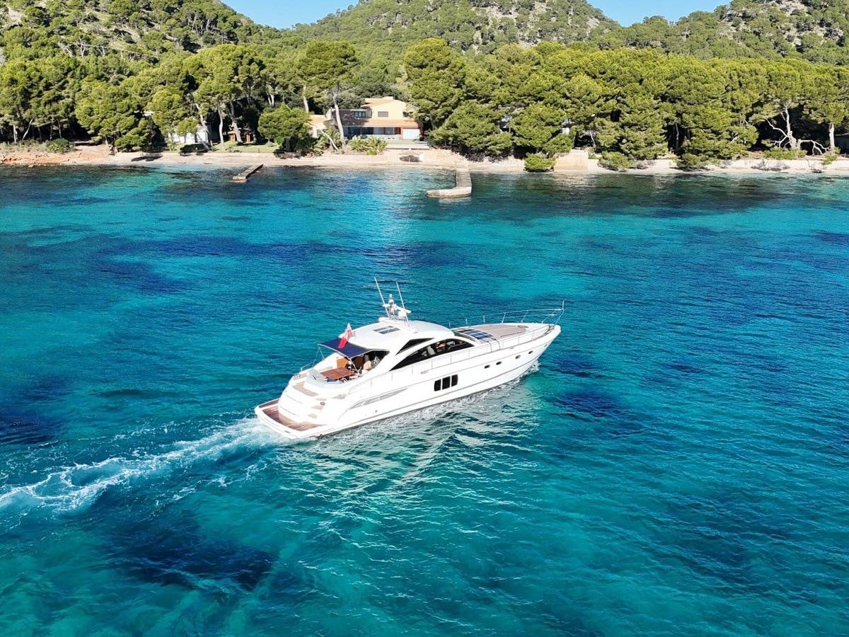 Fairline Targa 64
