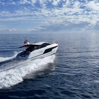 Boat image 11