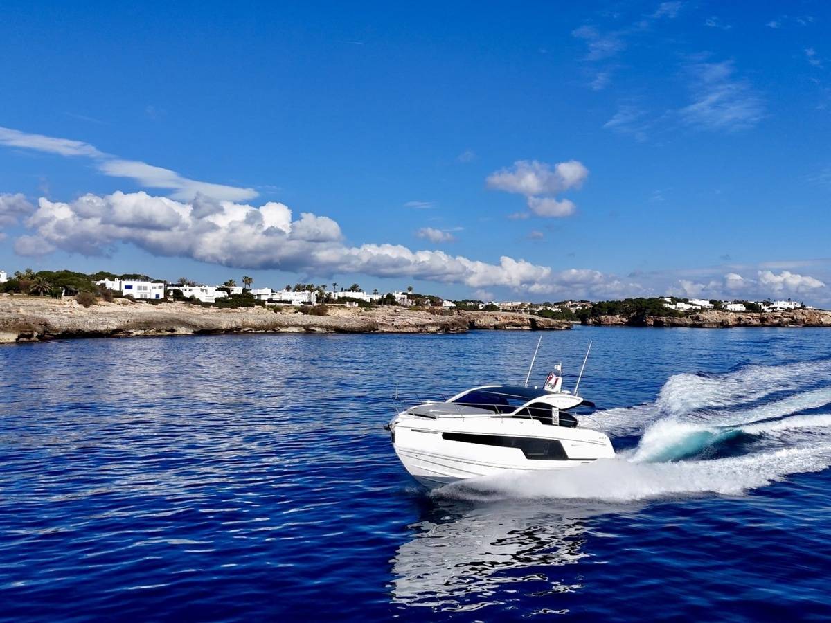Fairline 40