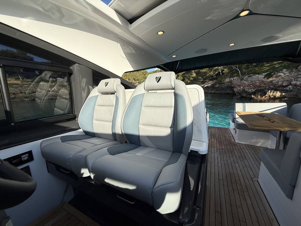 Fairline 40