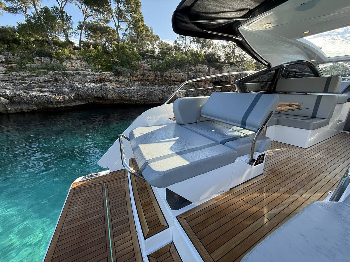 Fairline 40