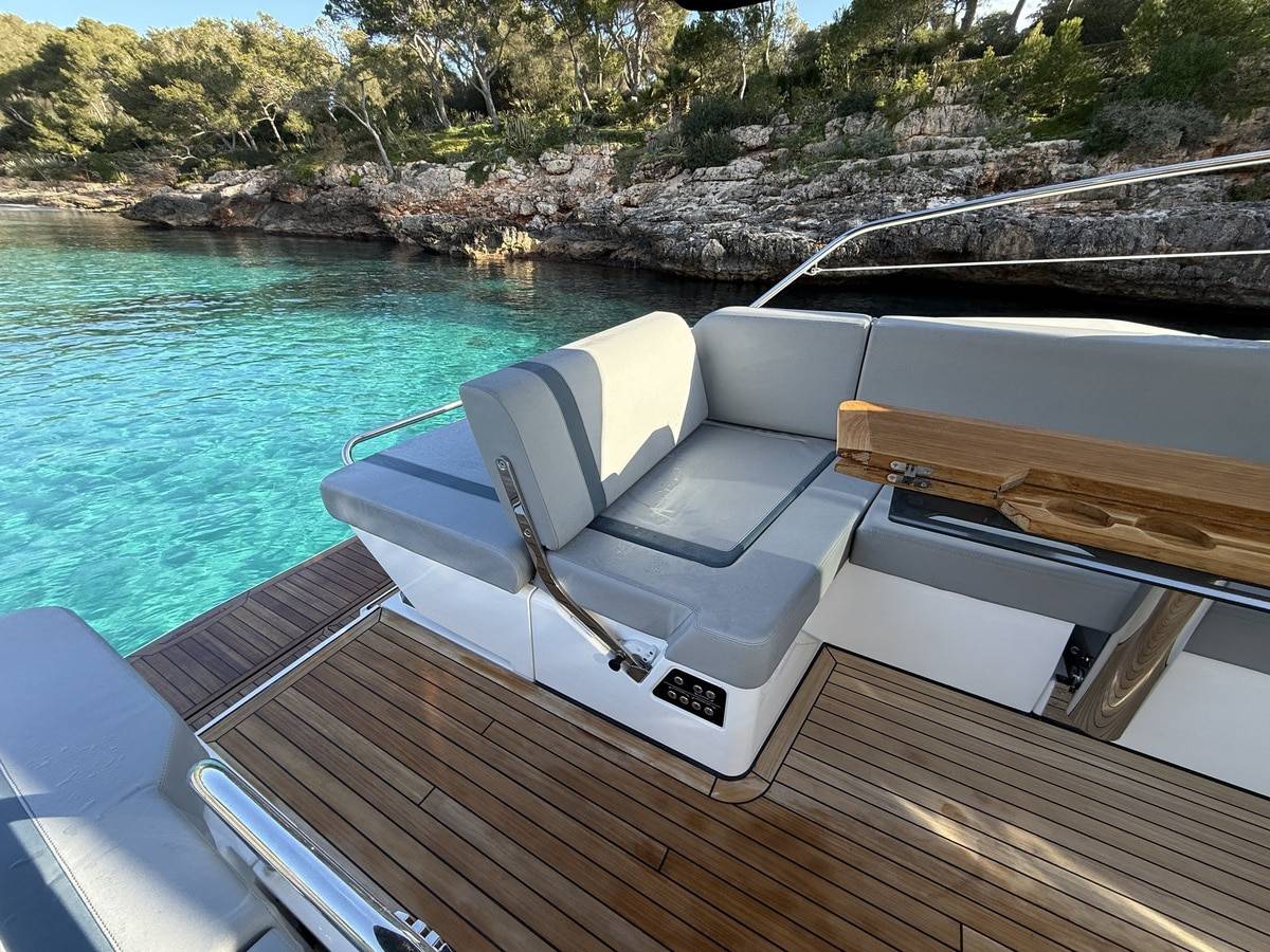 Fairline 40