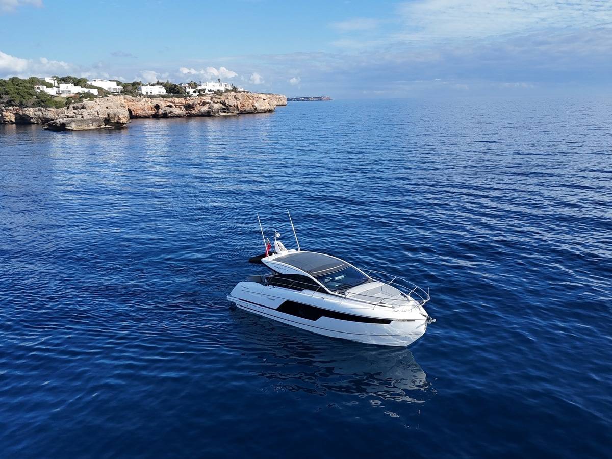 Fairline 40