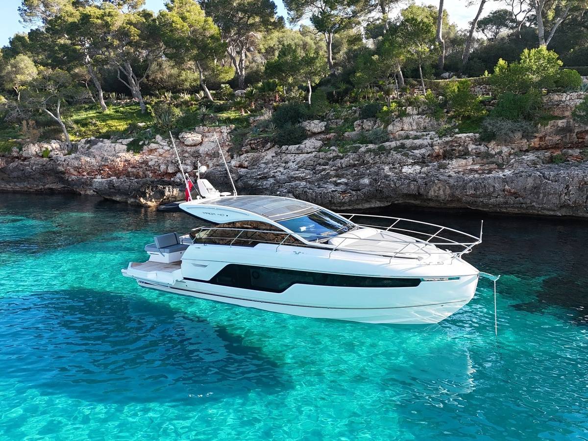 Fairline 40