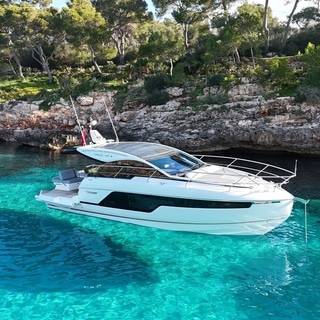 Boat image 17
