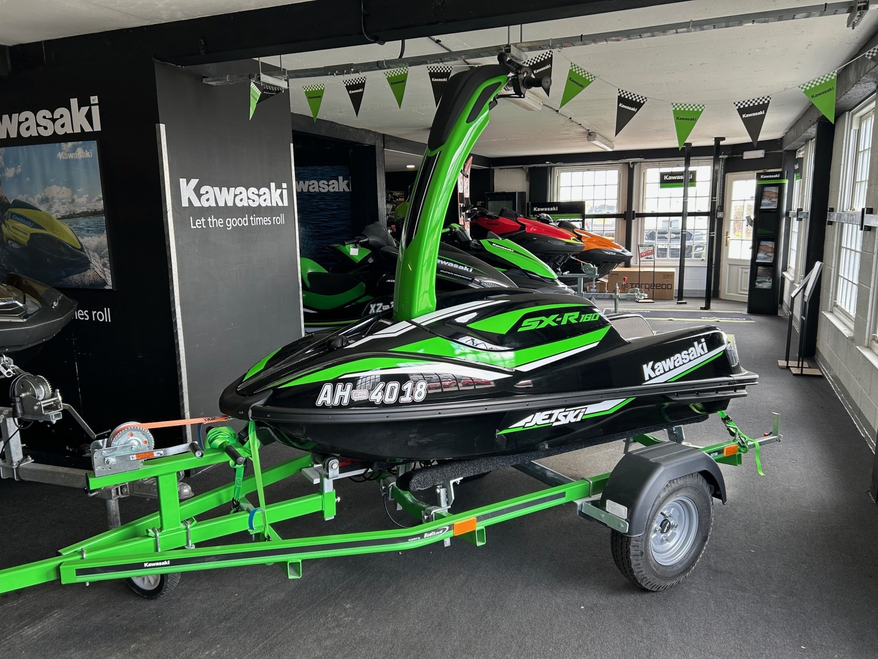 Just In 2023 Kawasaki SX-R 160 - Boats.co.uk