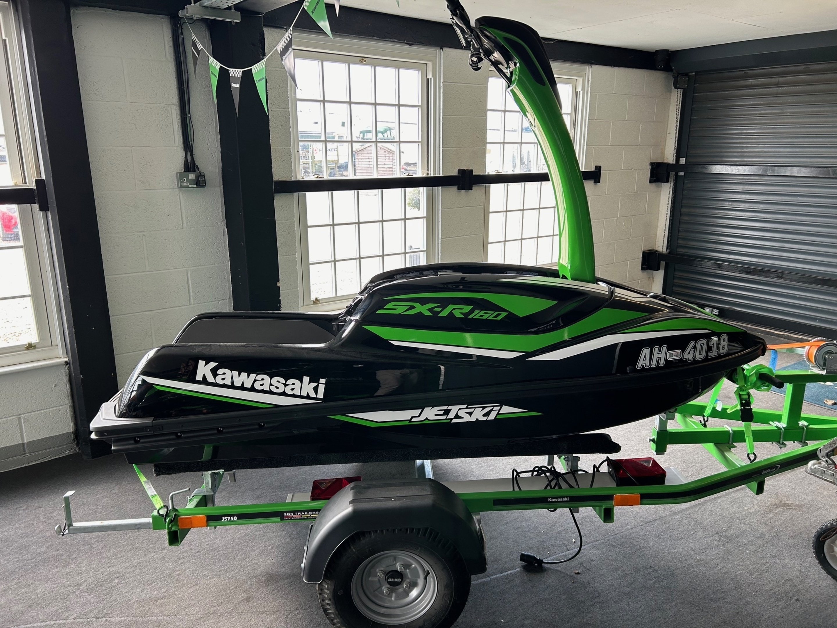 Just In 2023 Kawasaki SX-R 160 - Boats.co.uk