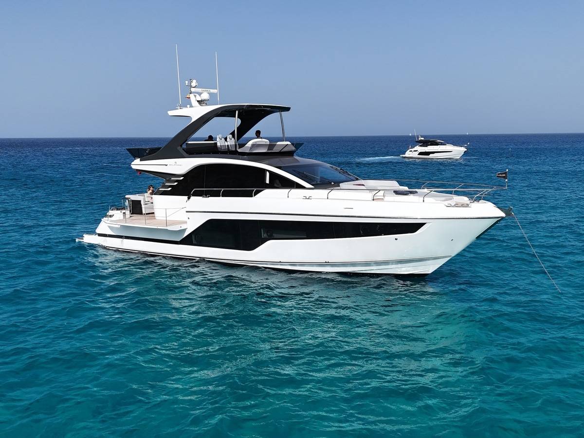 Fairline 58