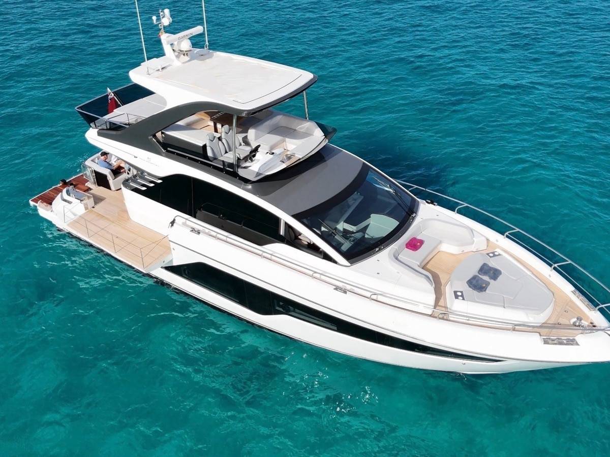 Fairline 58