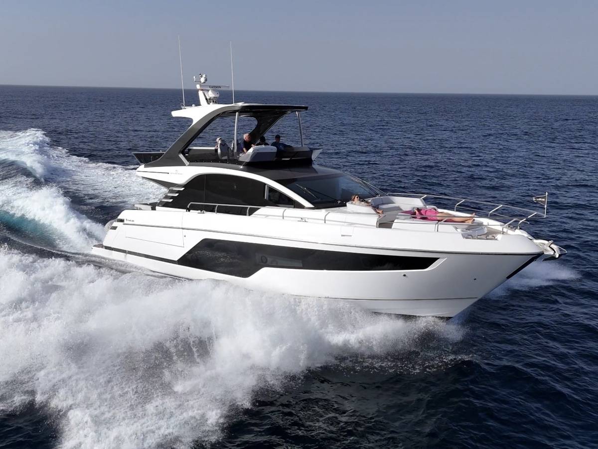 Fairline 58