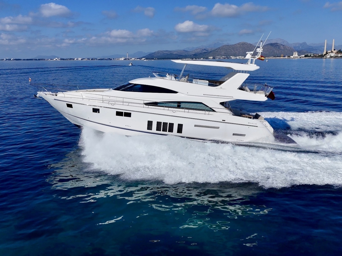 Fairline 65