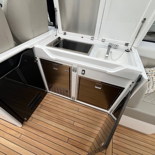 Boat image 14