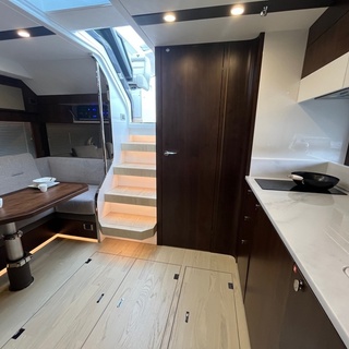 Boat image 17