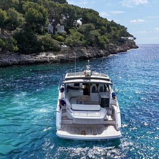Boat image 13