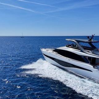 Boat image 9