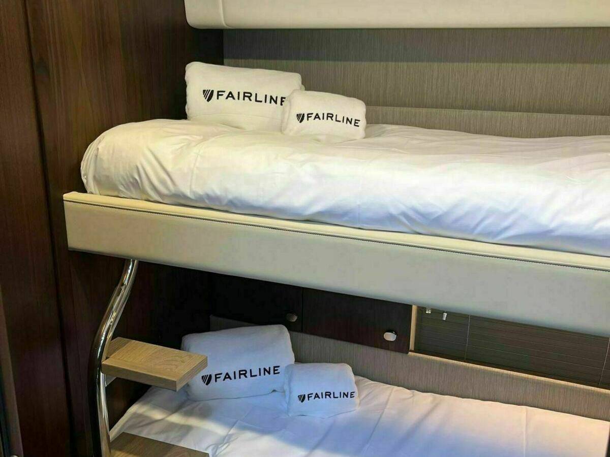 Fairline 50