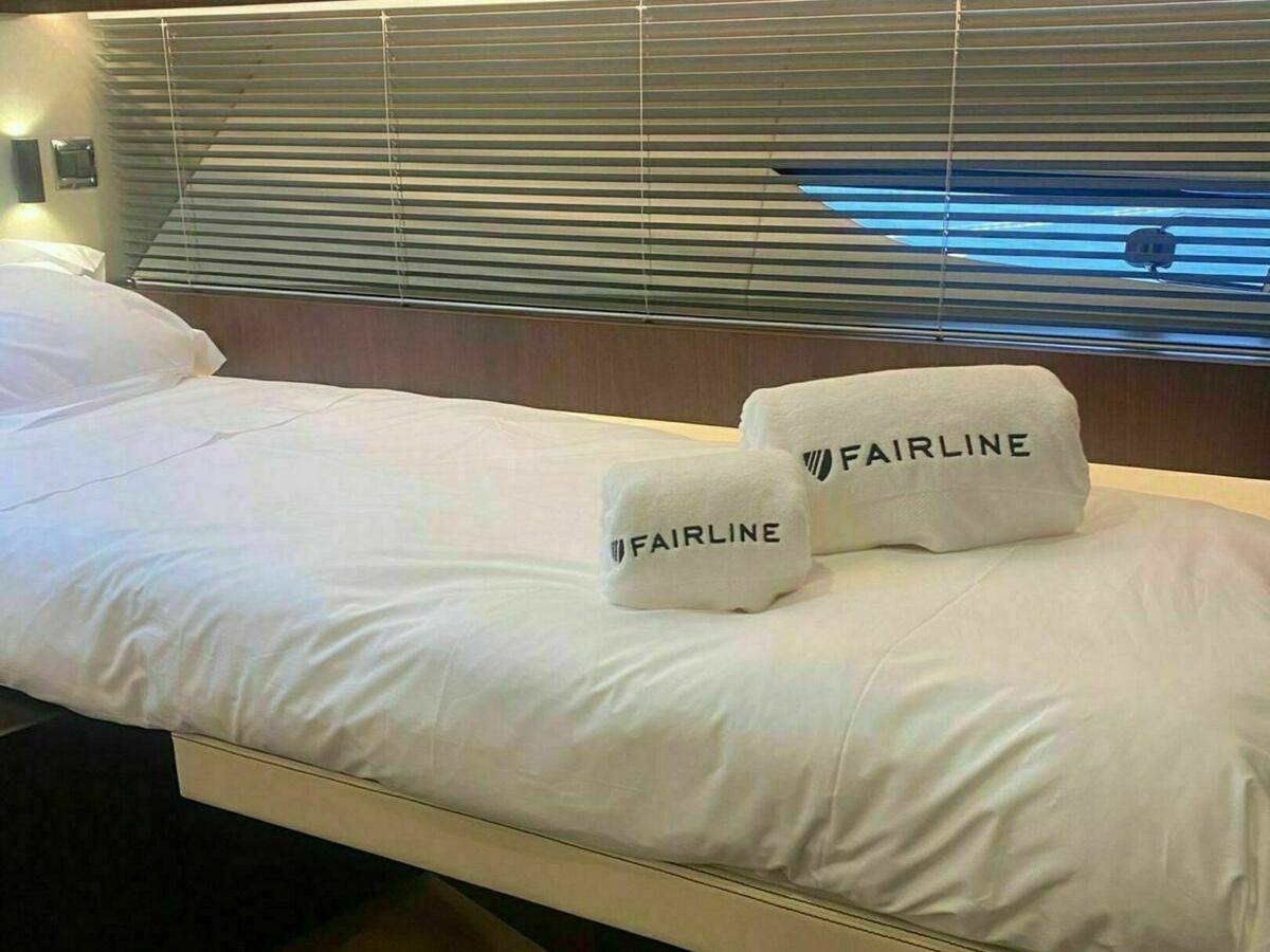 Fairline 50