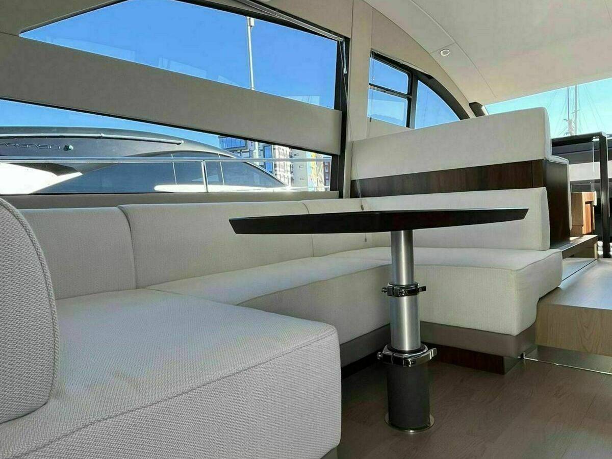 Fairline 50
