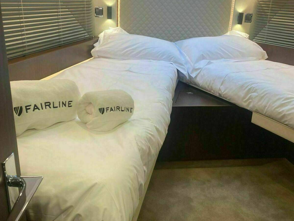 Fairline 50
