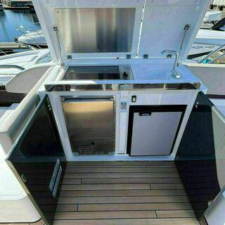 Boat image 8