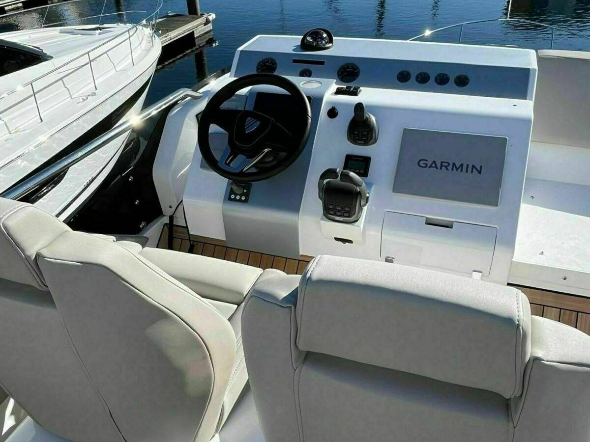 Fairline 50