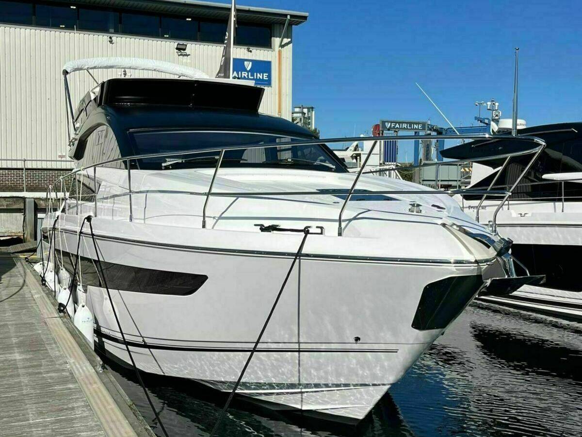 Fairline 50