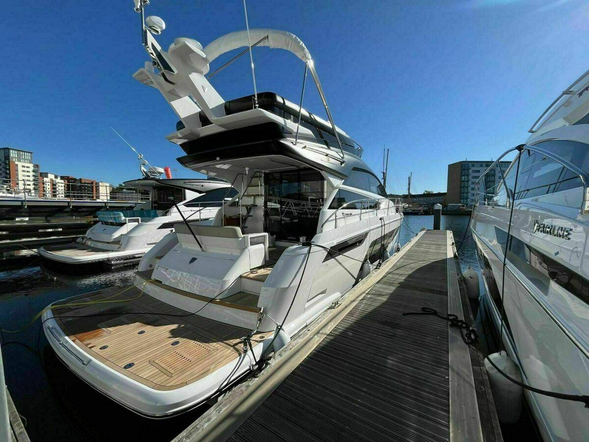 Fairline 50