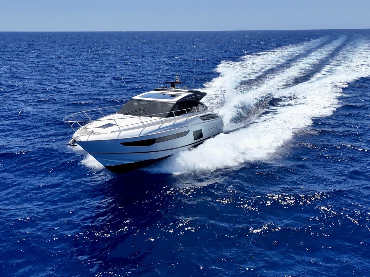 Princess 58 Deck