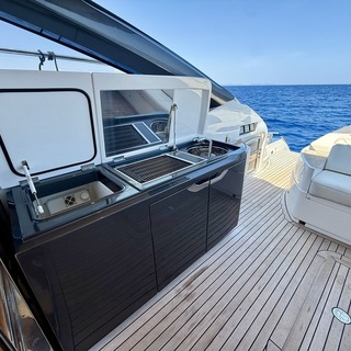 Boat image 19