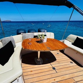 Boat image 9