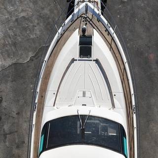 Boat image 4
