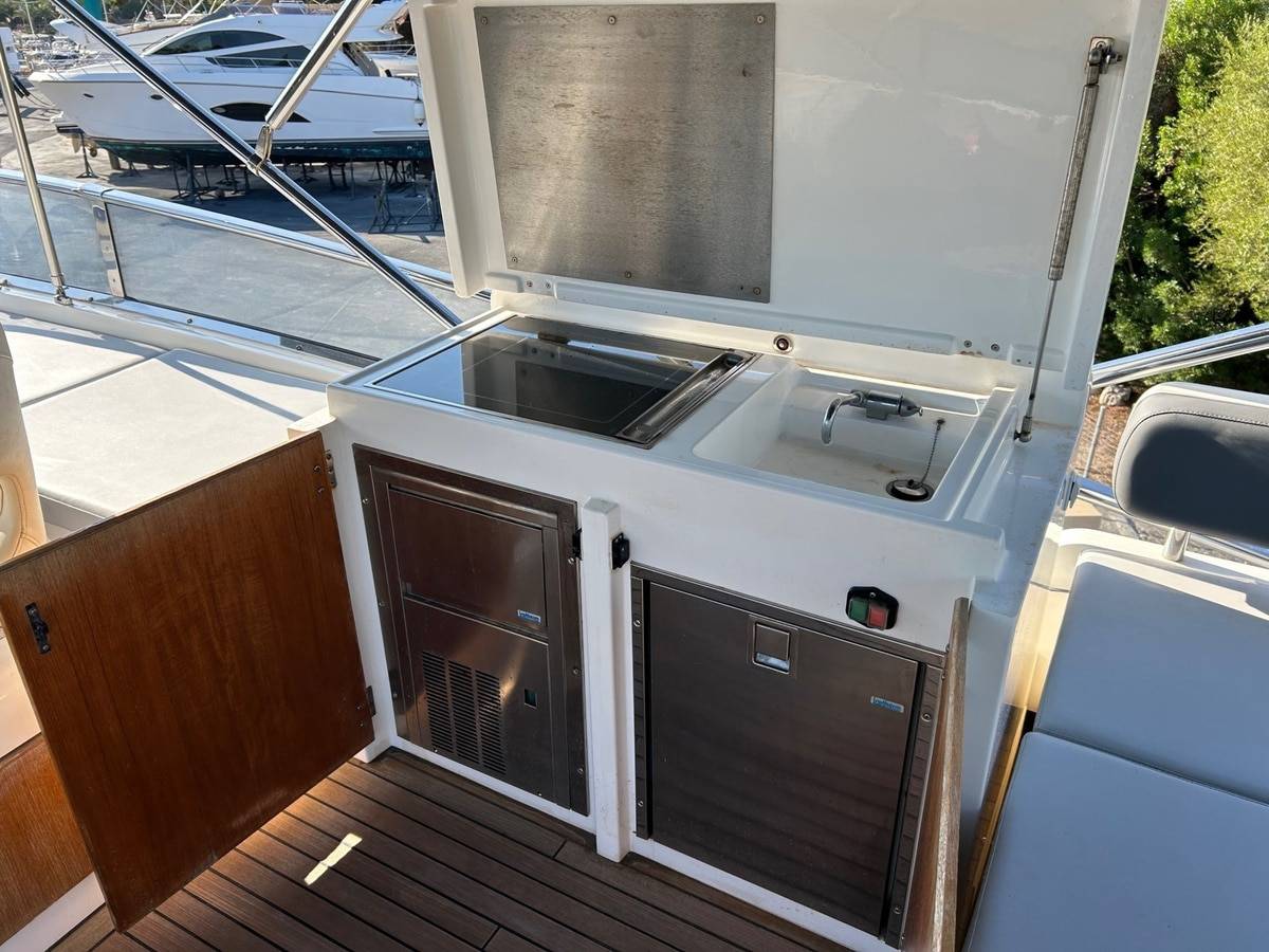 Fairline 55