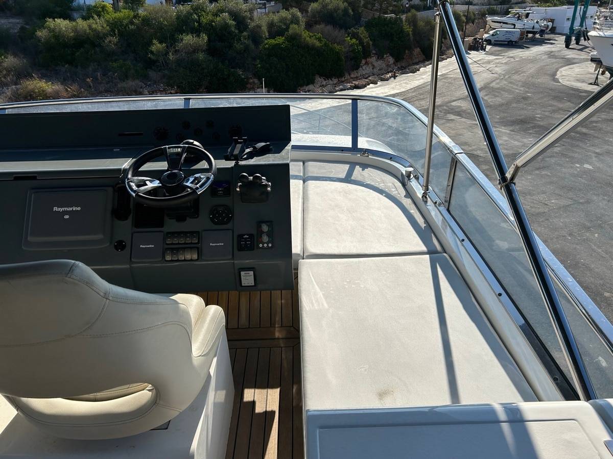 Fairline 55