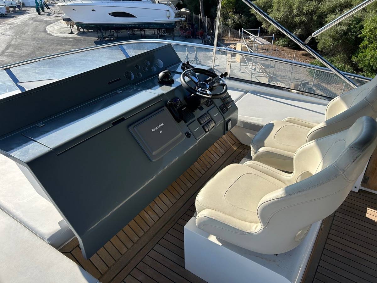 Fairline 55